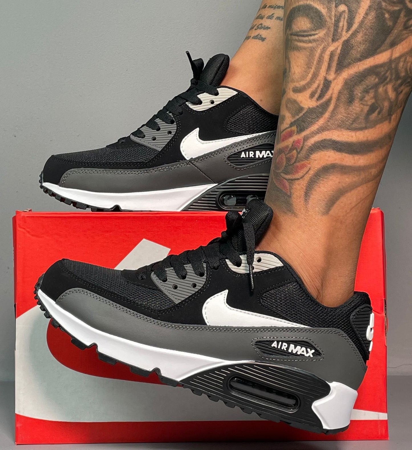 NIKE AIR MAX NEGRO BLANCO