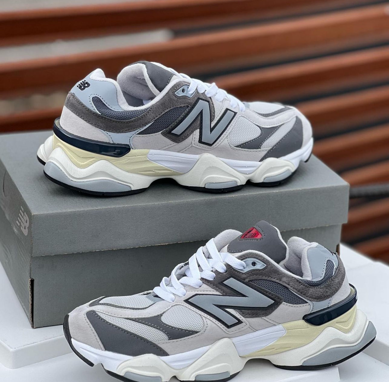 New Balance 9060 Gris Beis Café