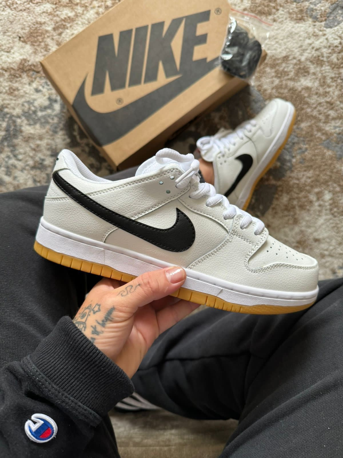 NIKE SB DUNK LOW BLANCO