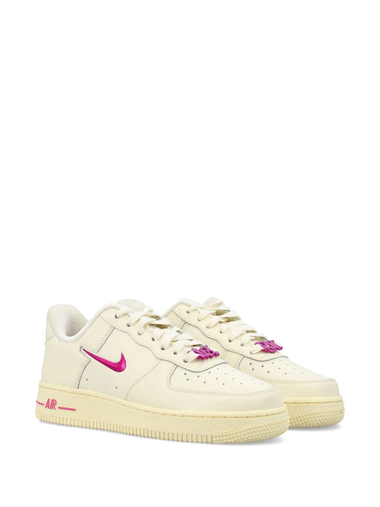 Nike Air Force One beige 1 '07 SE 2