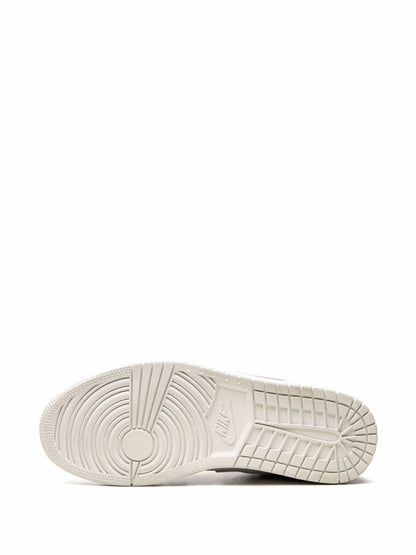 Air Jordan retro 1 Low paris