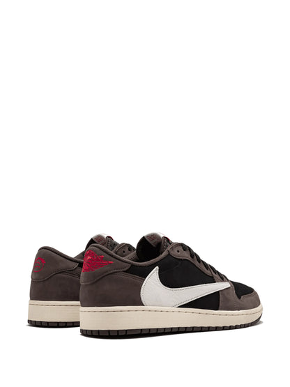 Jordan Travis Scott Low