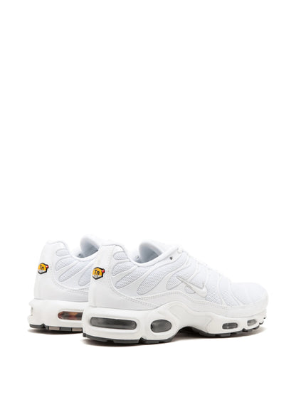 Air Max Plus Triple white