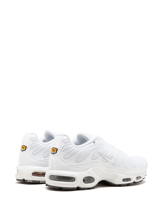 Air Max Plus Triple white
