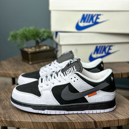 Nike SB Dunk Low x TIGHTBOOTH