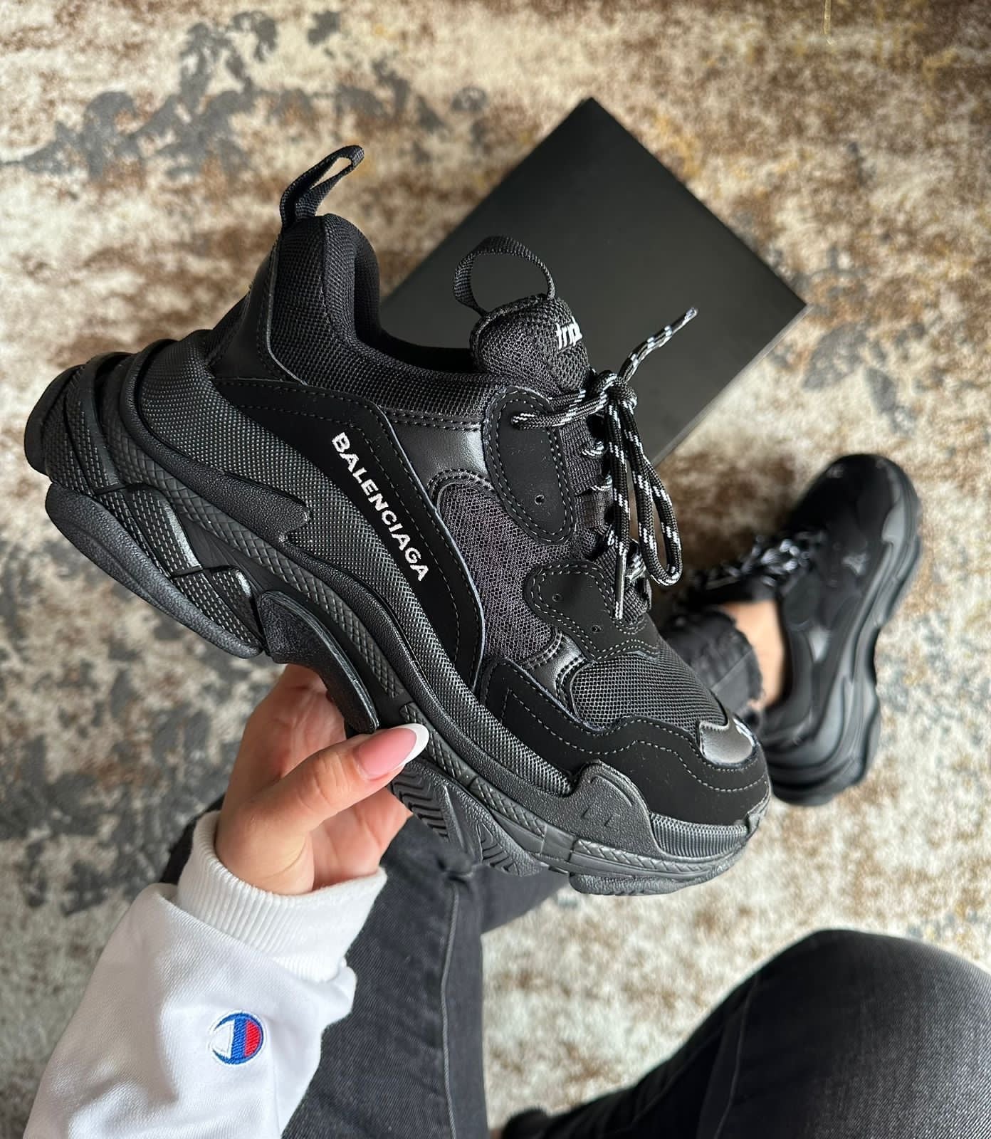 Balanciaga Triple S Negro