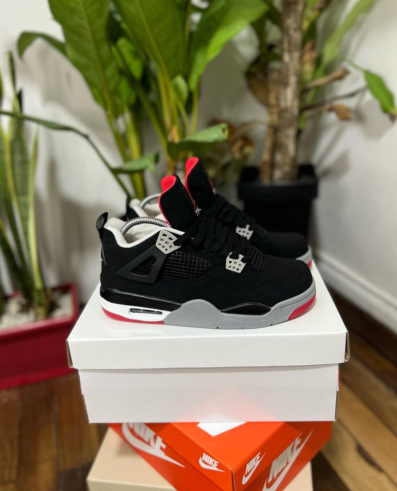 Jordan Retro Negro Rojo