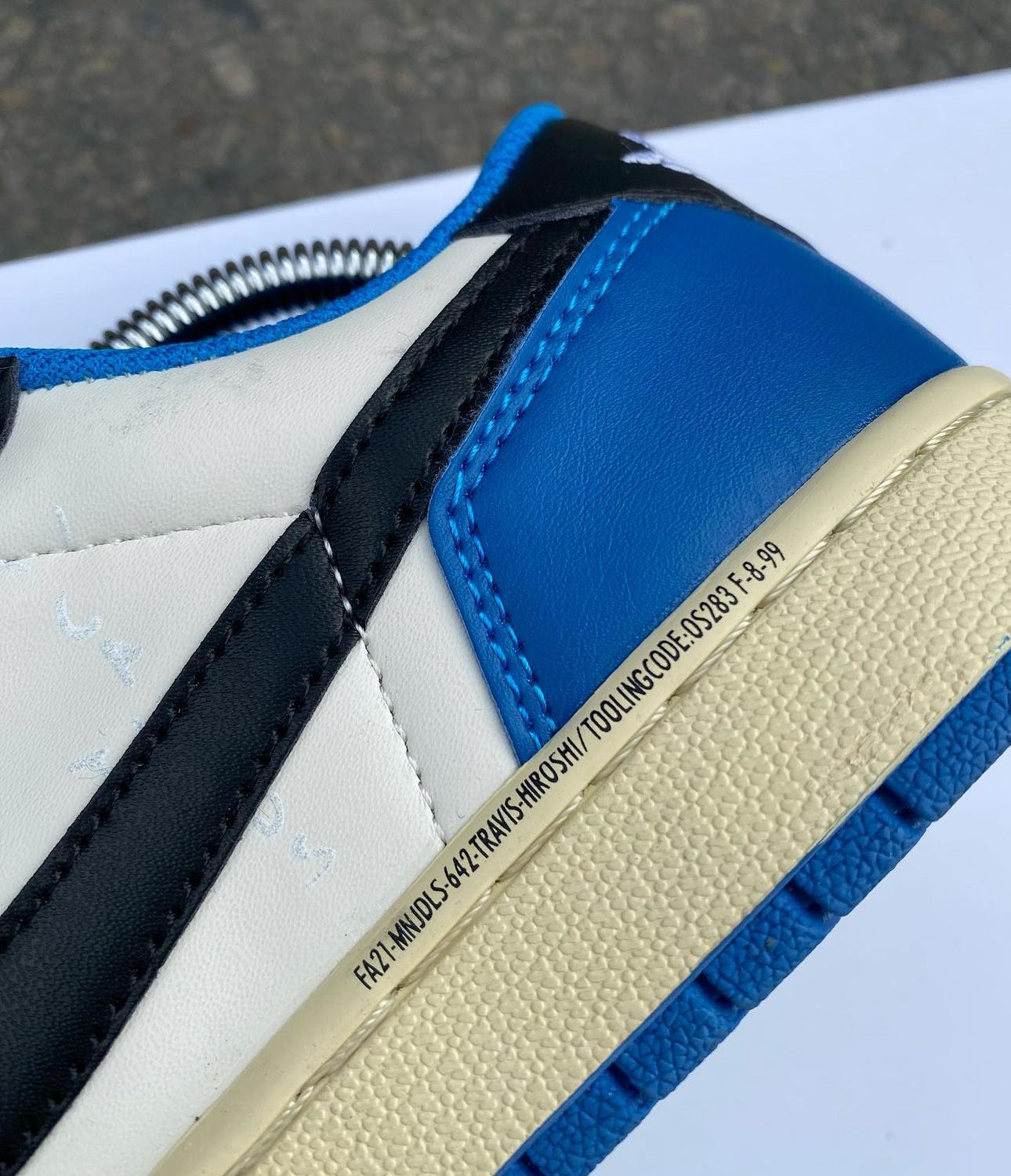 Jordan Travis Scott Cream Blue