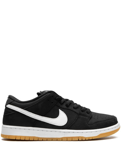 Nike SB Dunk Low Black gum