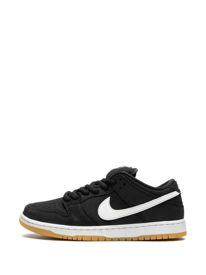 Nike SB Dunk Low Black gum